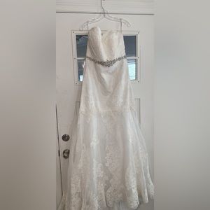 David’s Bridal Wedding Gown